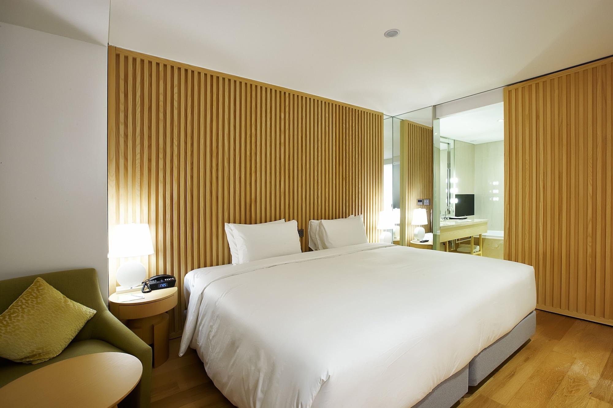 Hotel Entra Gangnam Seúl Exterior foto